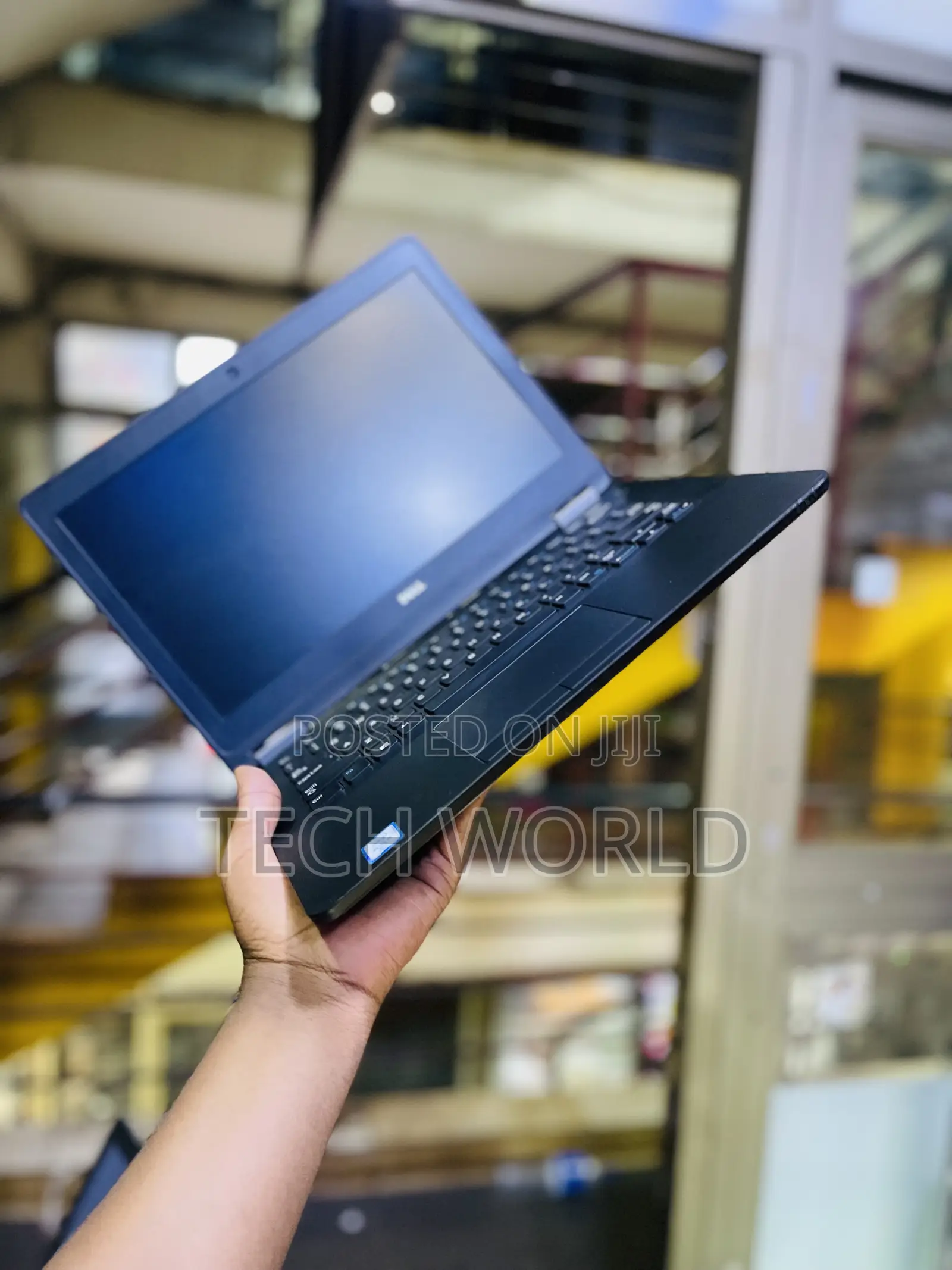 Laptop Dell Latitude E7270 8GB Intel Core I7 SSD 256GB