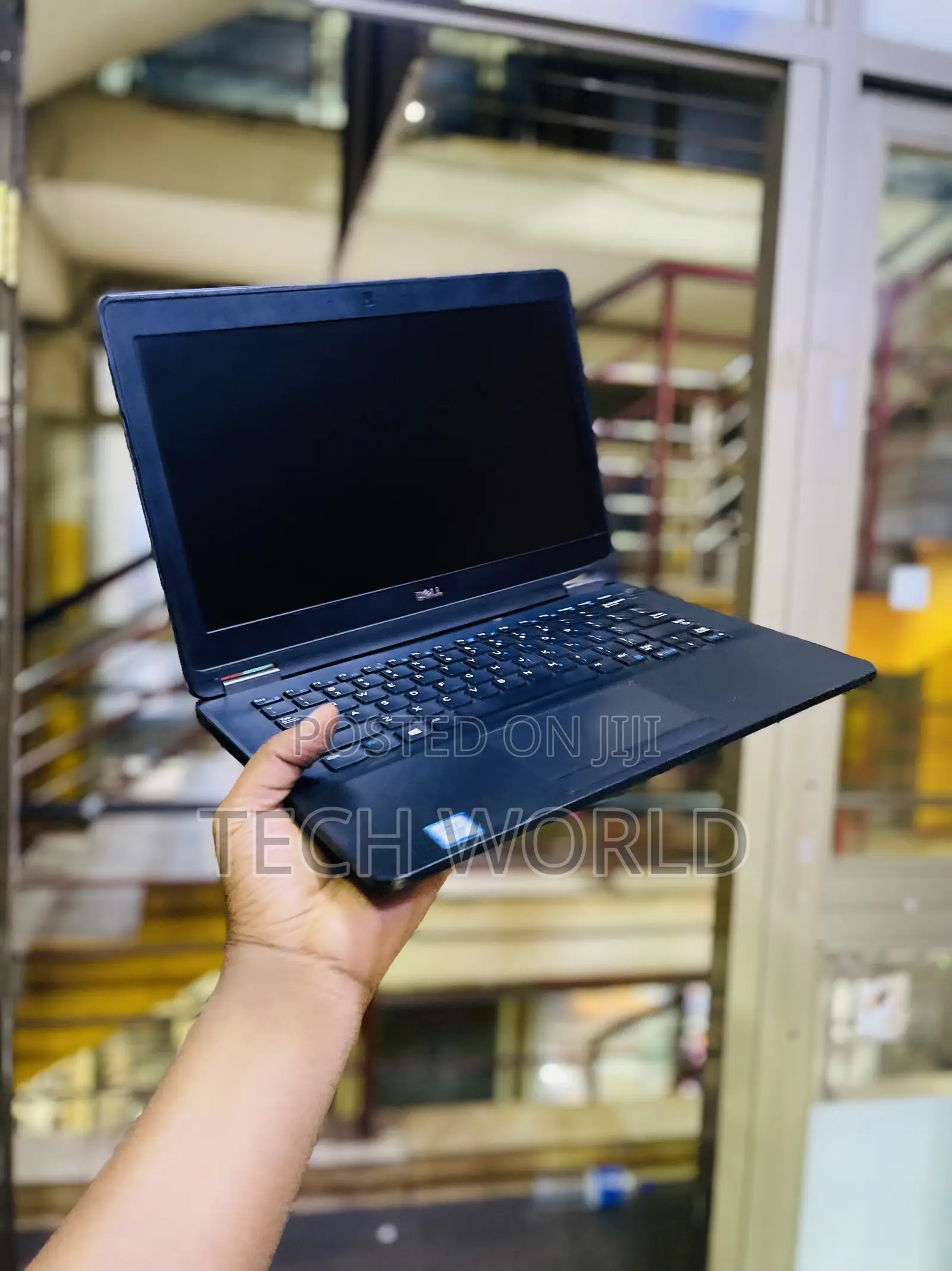 Laptop Dell Latitude E7270 8GB Intel Core I7 SSD 256GB