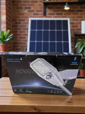 300w Hi Energy Solar Powered Street Light With Motion Sensor