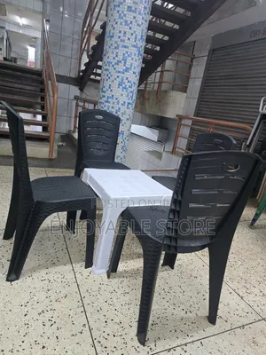 Spotted Medium Plastic Table and 4 Chairs Set