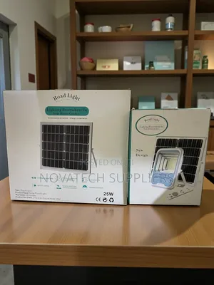 Road 200w Solar Flood Light – High Brightness Outdoor Lighting
