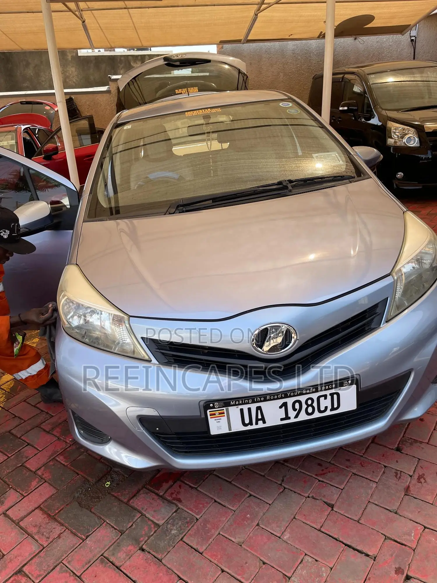 Toyota Vitz 2010 Blue
