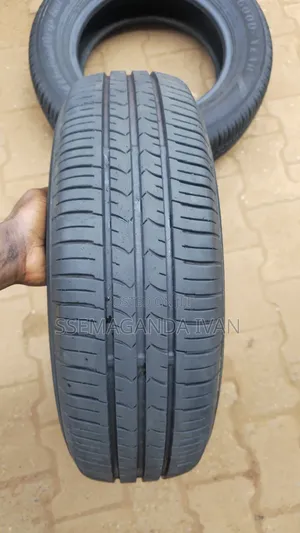 175/70r14 Used Japan Tyres for Sienta,Raum,Spacio, Alex