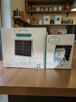 Road 200w Waterproof Solar Flood Light – Outdoor Use