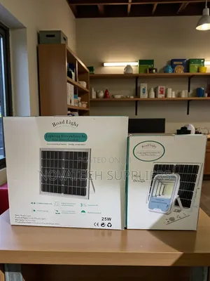 Road 200w High-Power Solar Flood Light With Wide Coverage