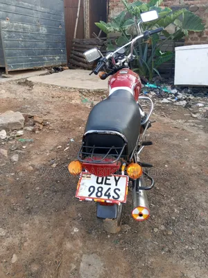 Bajaj Boxer 100 2020 Red