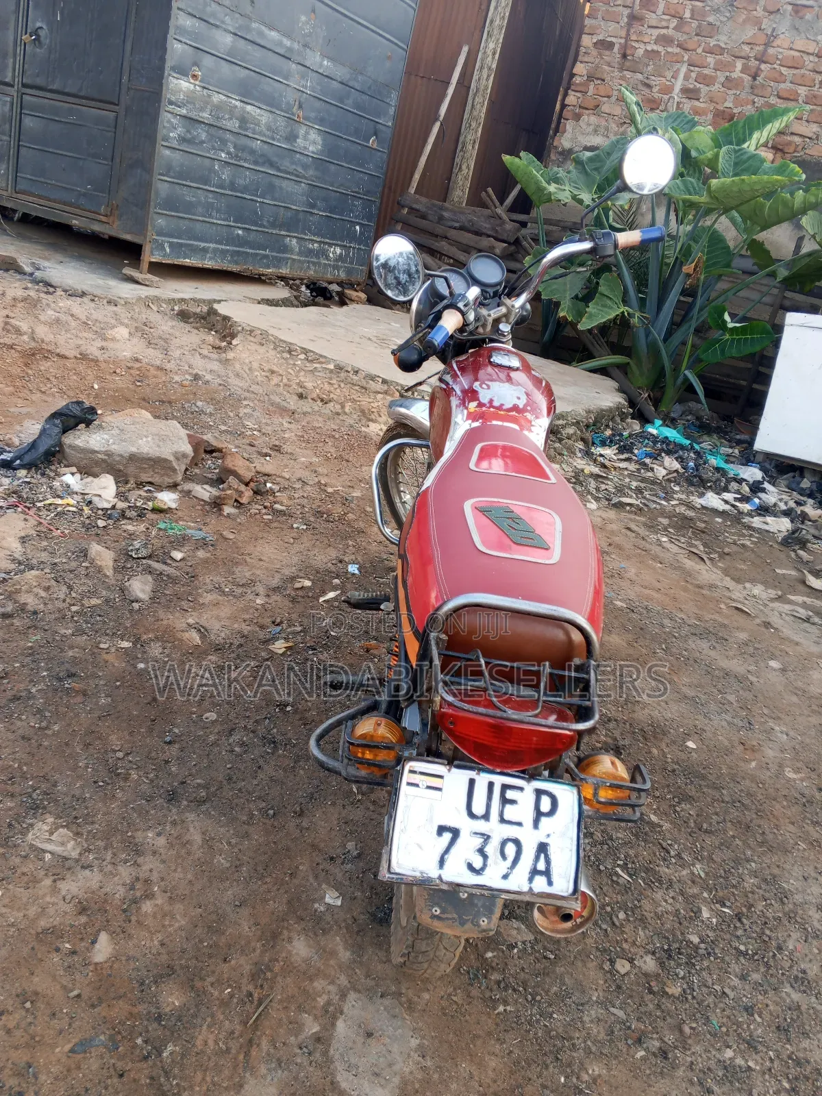 Bajaj Boxer 100 2019 Red