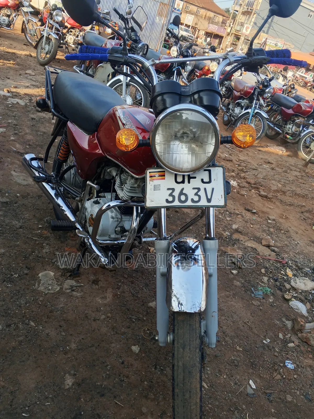 Bajaj Boxer 100 2022 Red