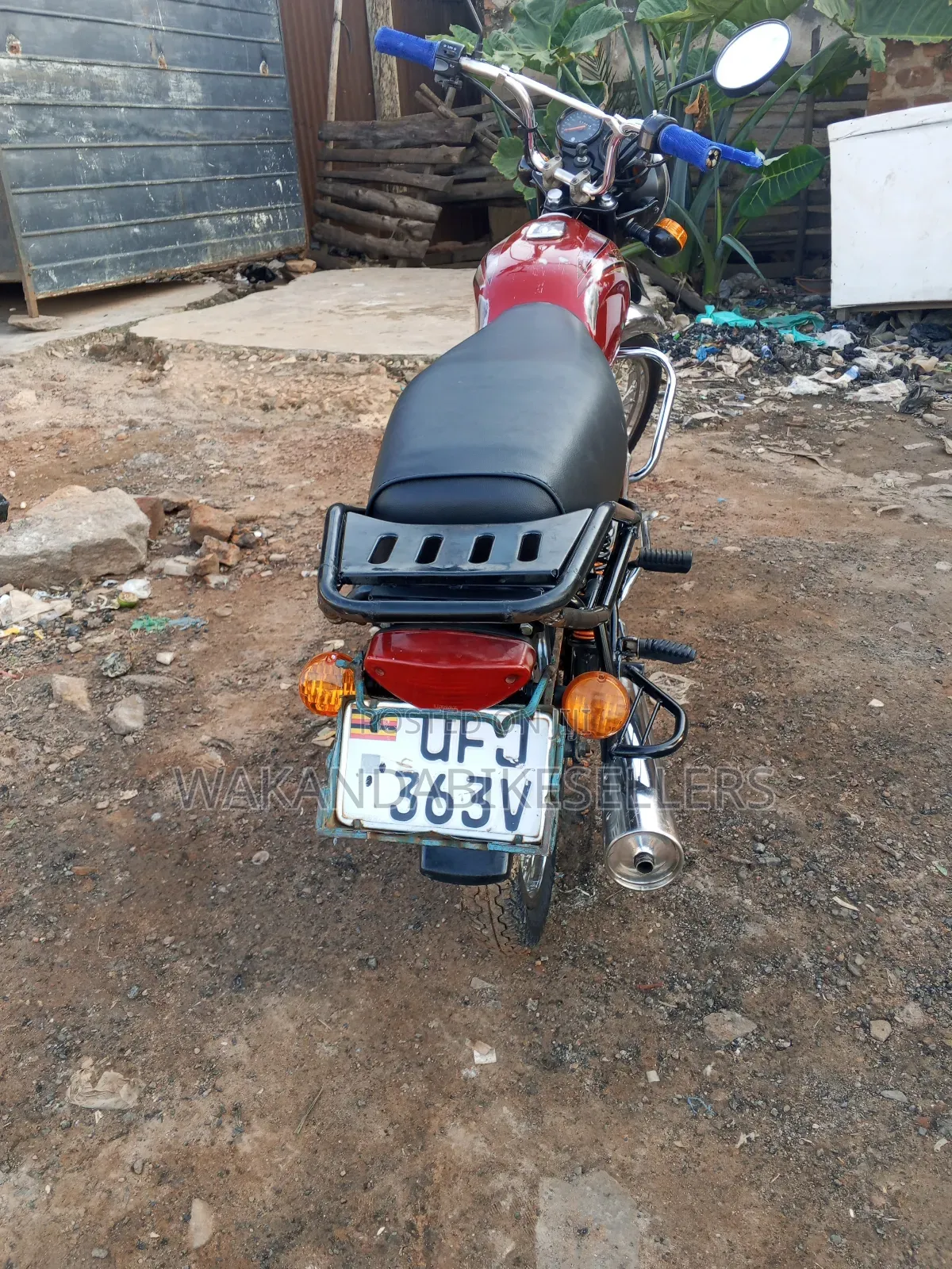 Bajaj Boxer 100 2022 Red
