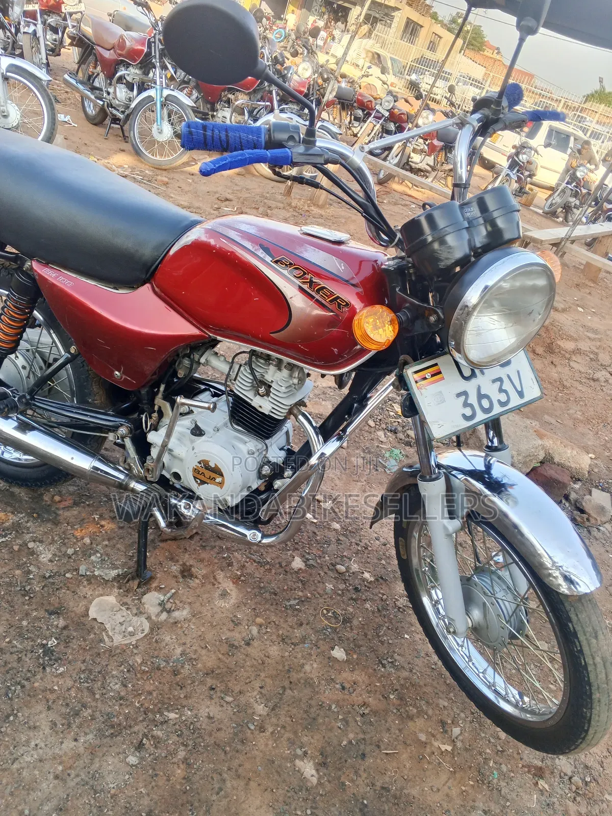 Bajaj Boxer 100 2022 Red