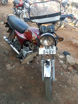 Bajaj Boxer 100 2019 Red