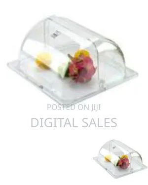 Transparent Rectangular Food Storage Container With Dome Lid