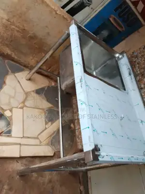 Single Sink Commercial