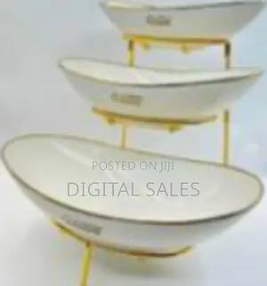 Three-Tiered Oval Serving Stand With Bowls