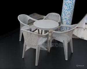 Smart Plastic Table and Chairs Plastic Table and Chairs Set for Bar