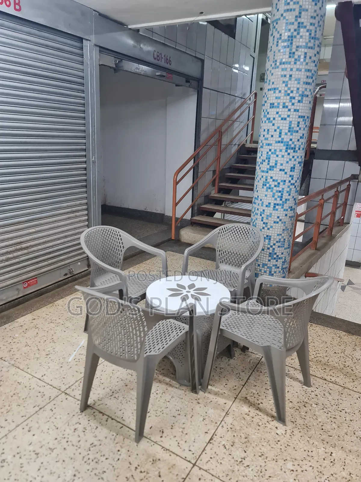 Glowing Dining Table and Chairs Plastic Dining Table and Chairs