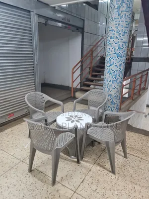 Glowing Dining Table and Chairs Plastic Dining Table and Chairs