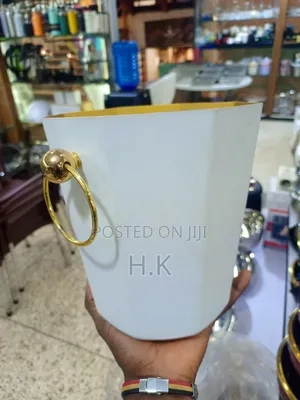 Wine Bucket.