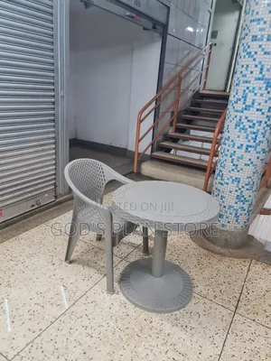 Dining Chair and Table Set (Gray)