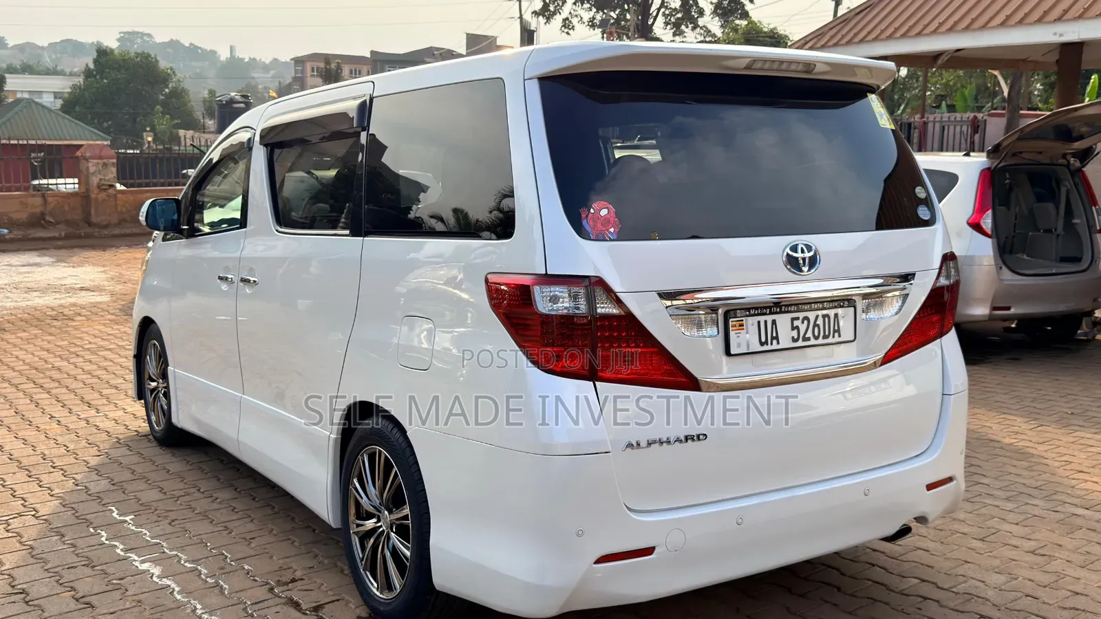 Toyota Alphard 2011 White