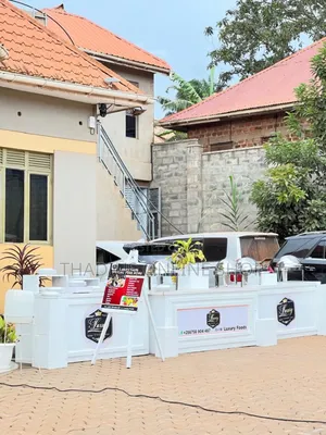 Delicious Food With Beautiful Food Station