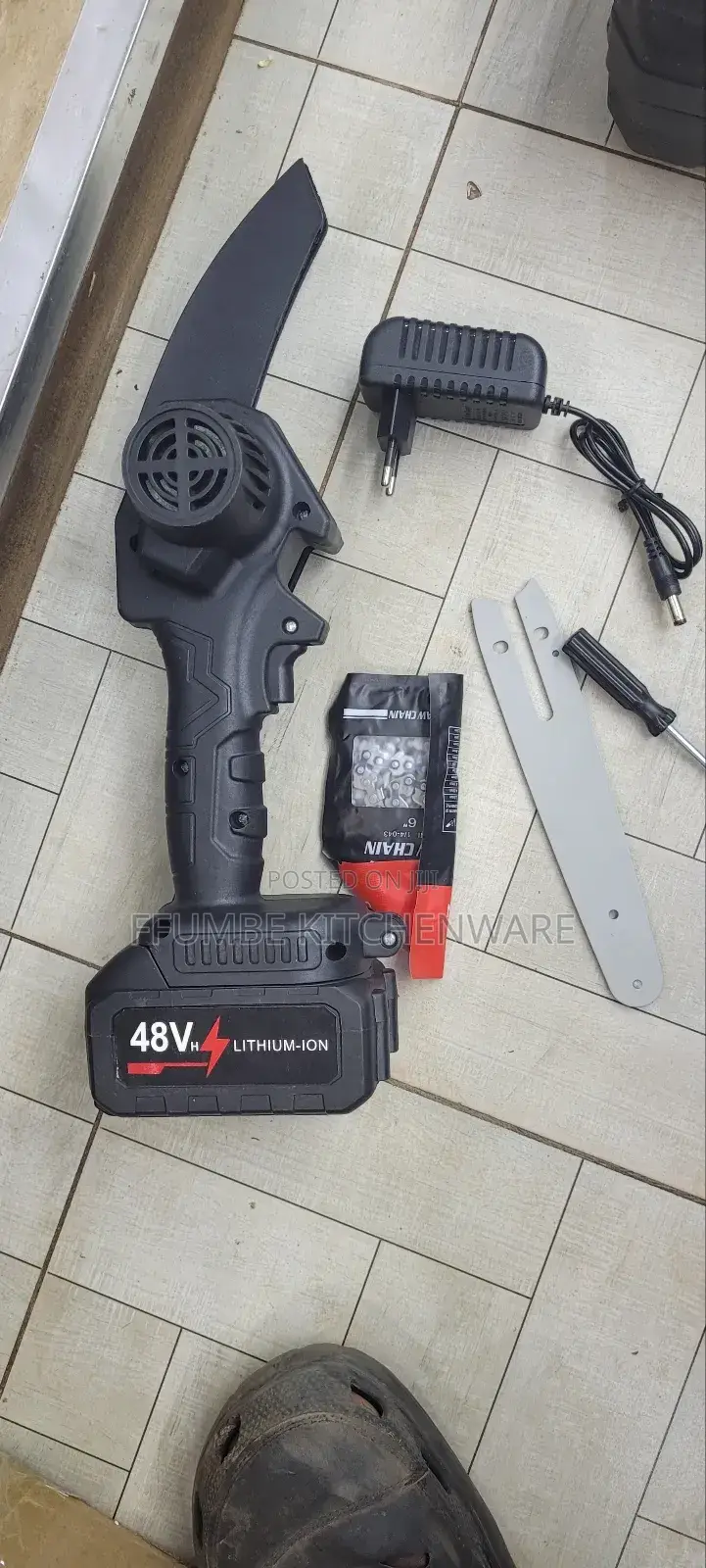 Mini Chainsaw