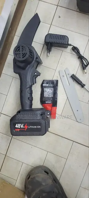 Mini Chainsaw