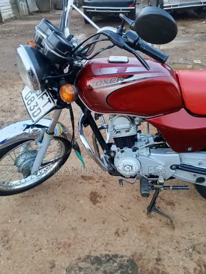 Bajaj Boxer 100 2023 Red