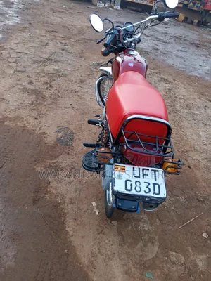 Bajaj Boxer 100 2023 Red