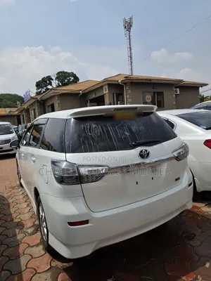 Toyota Wish 2012 White