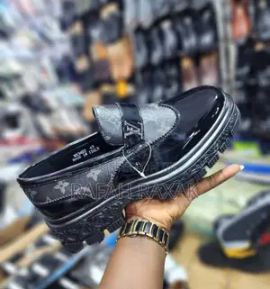 Men’S Classic Louis Vuitton Chunky Sole Loafers