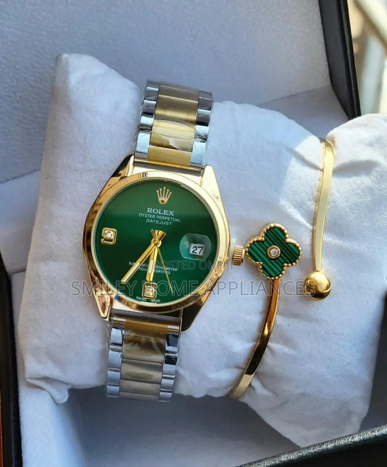 Woman's Green Face Rolex Automatic Time Piece With a Bracelet