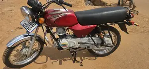 Bajaj Boxer 2024 Red