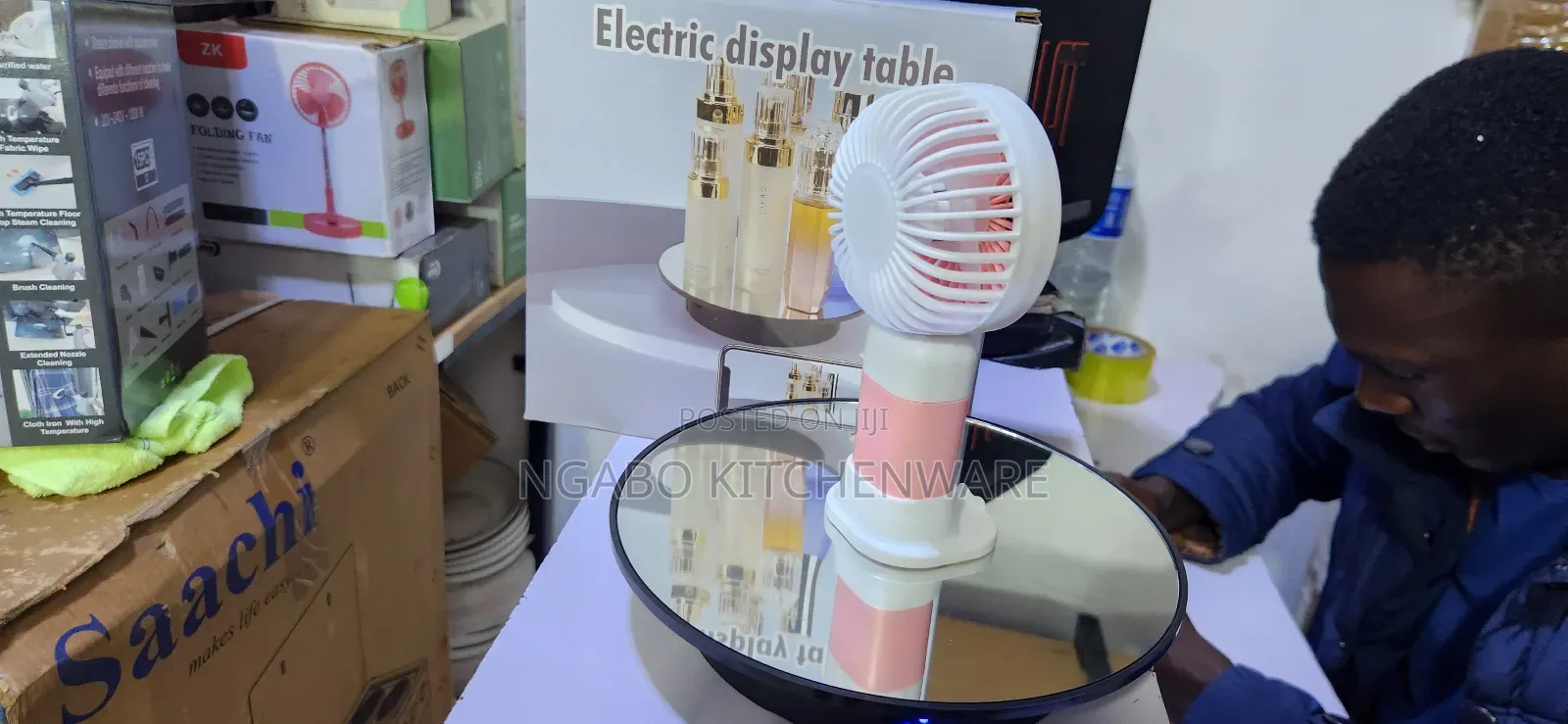 Rotating Electric Display Stand