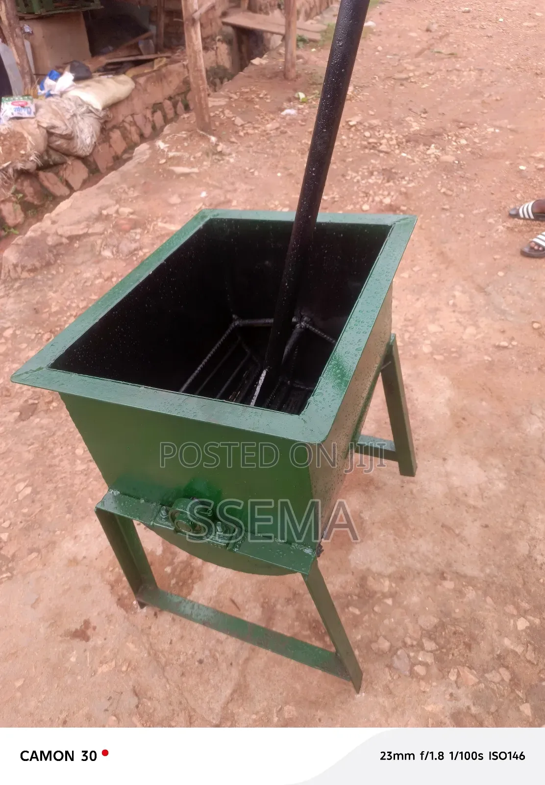 Mannual Charcoal Briquettes Crusher