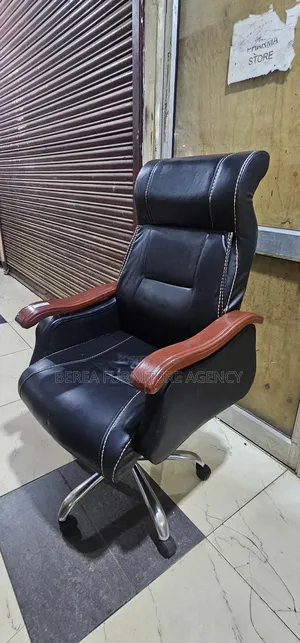 Executive Soft Leather Office Chair