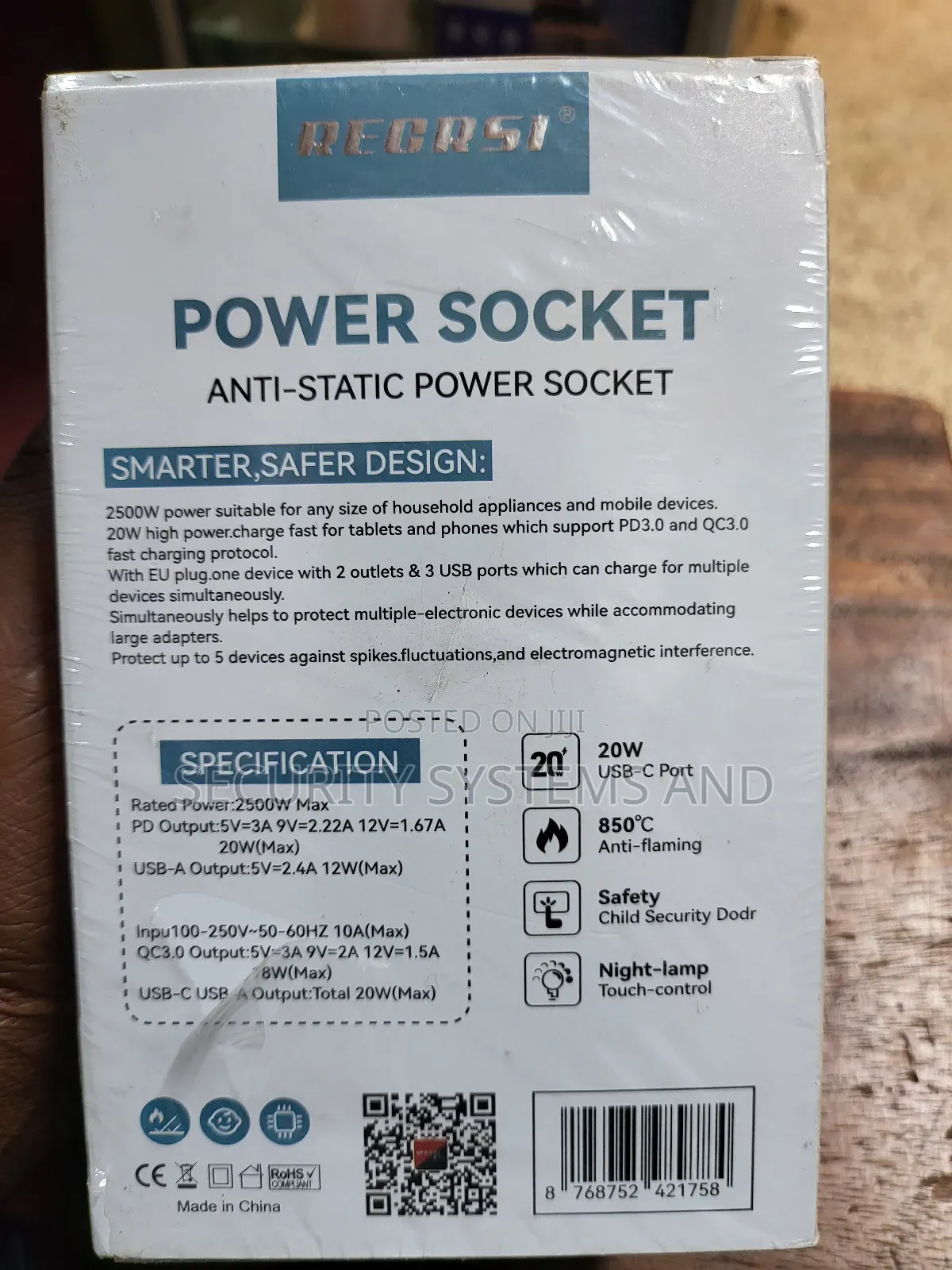 Power Socket Extension With 2 Usb Pockets and 1 Type C Port