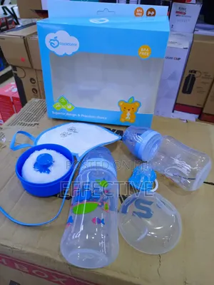 Applebear Baby Feeding Set.