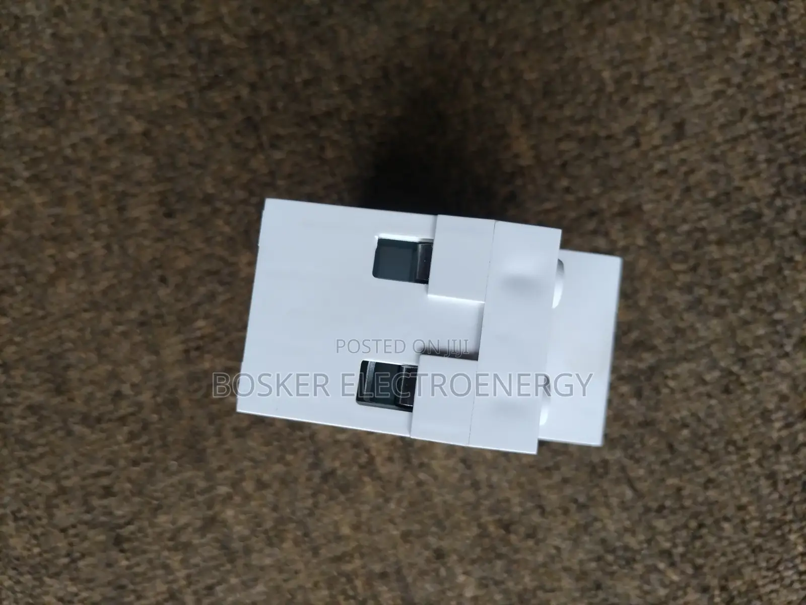 Adjustable Voltage Protector (1p)
