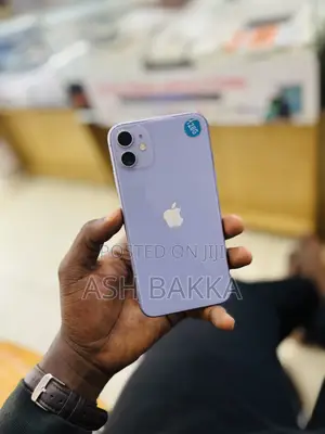 Apple iPhone 11 64 GB Purple