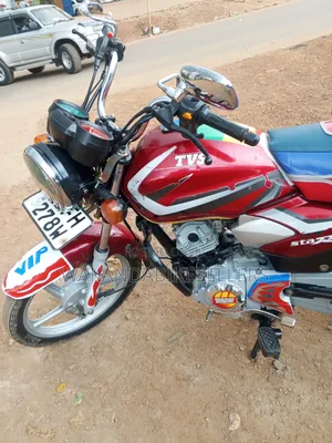 TVS HLX 125 2023 Red