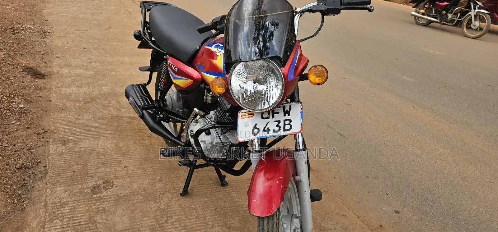 Bajaj CT 125X 2023 Red