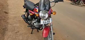 Bajaj CT 125X 2023 Red