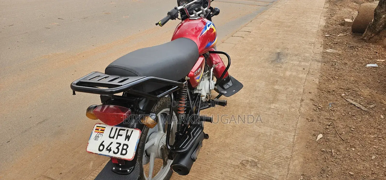 Bajaj CT 125X 2023 Red
