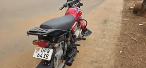 Bajaj CT 125X 2023 Red