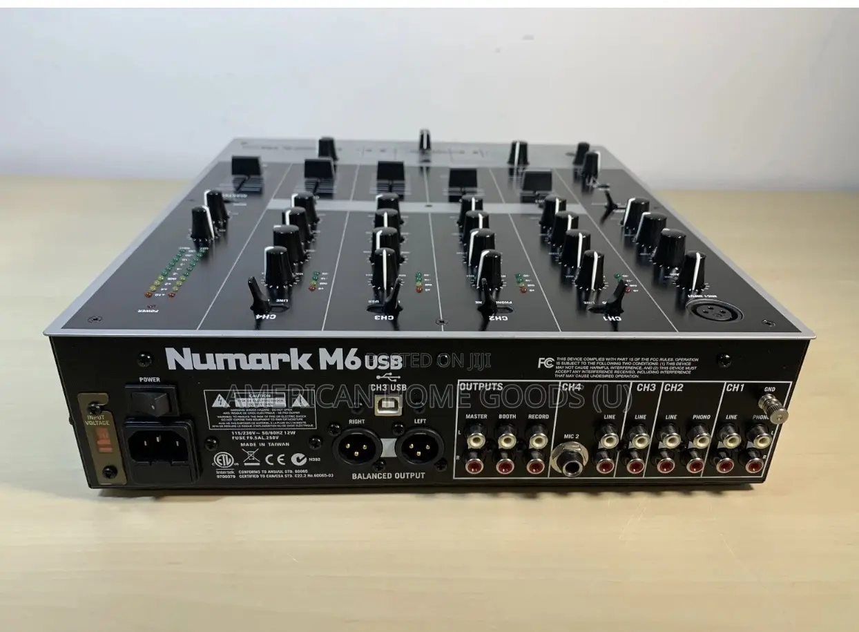 Numark M6 Usb 4 Channel Dj Mixer Silver - Nice!