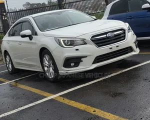 Subaru Legacy 2.5i Limited AWD 2018 White