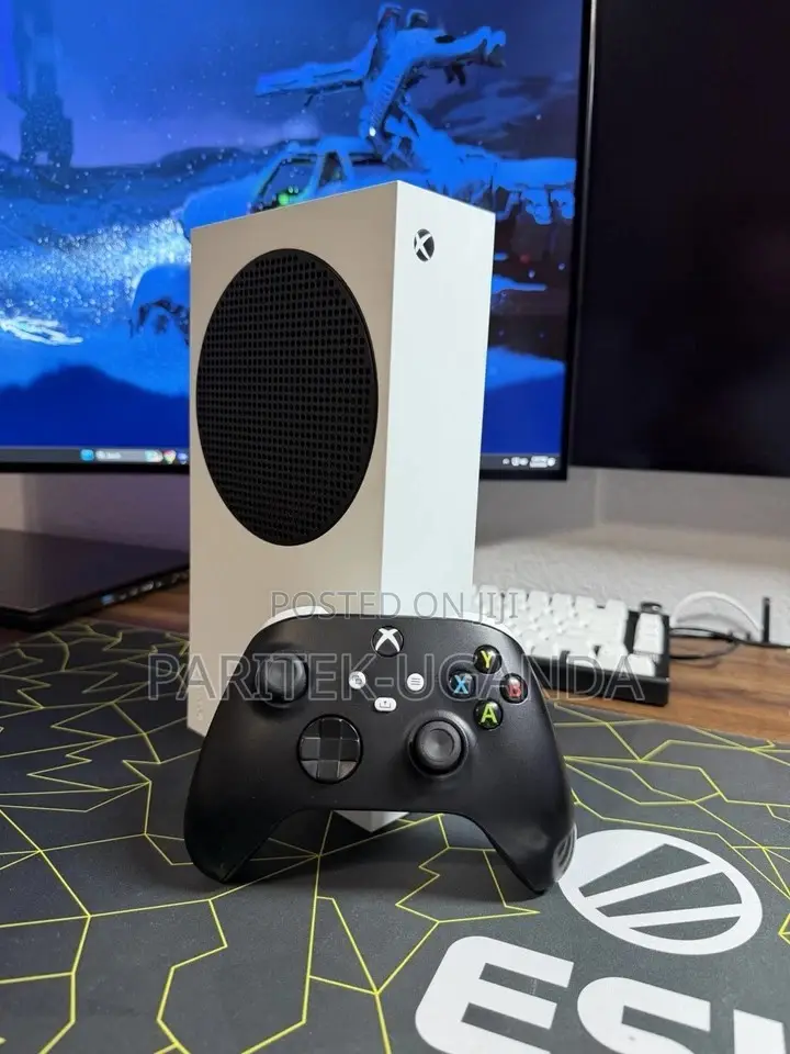 Microsoft Xbox Series S 512gb Console Gaming System - Good Condition