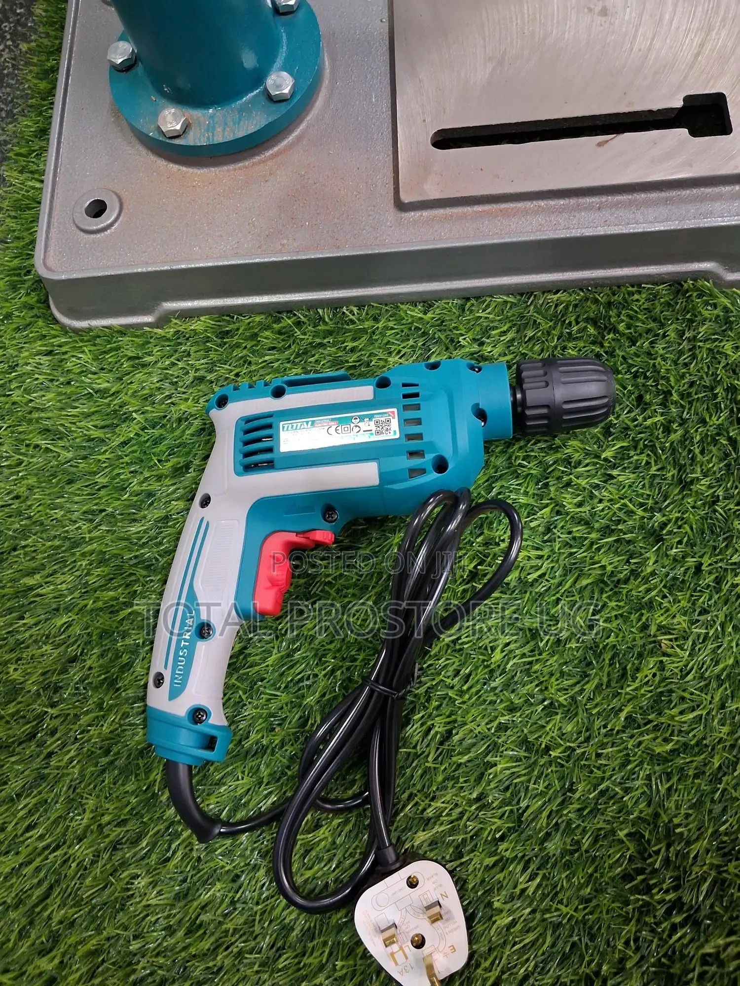 Electric Drill 550w (Total).