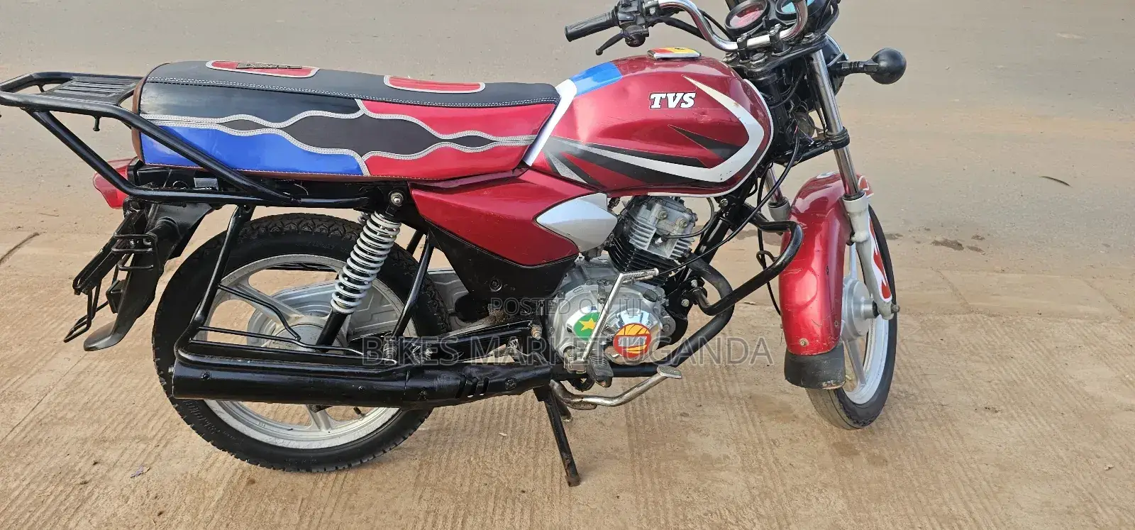 TVS HLX 125 2022 Red